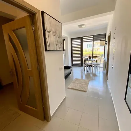 Ella D25 Mackerel Appartement *