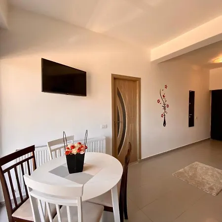 Apartment Ella D25 Mackerel *