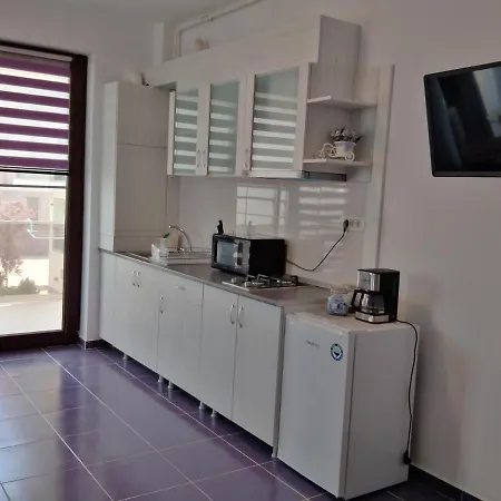 Apartment Ella D25 Mackerel *